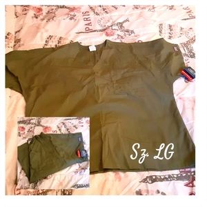 NWT Unisex Authentic Originals Medical Scrubs Top